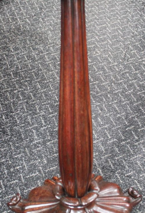 OCCASIONAL TABLE - ADDITIONAL PHOTO 3