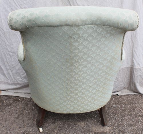 ANTIQUE ARM CHAIR - ADDITIONAL PHOTO 3
