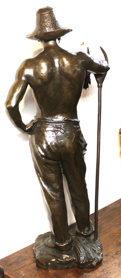 LARGE BRONZE FIGURE - ADDITIONAL PHOTO 3