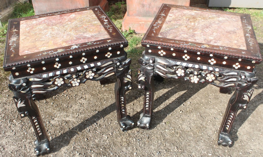 Pair of urn stands