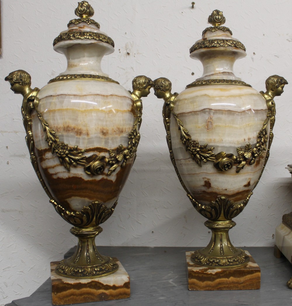 Pair of cassoletts