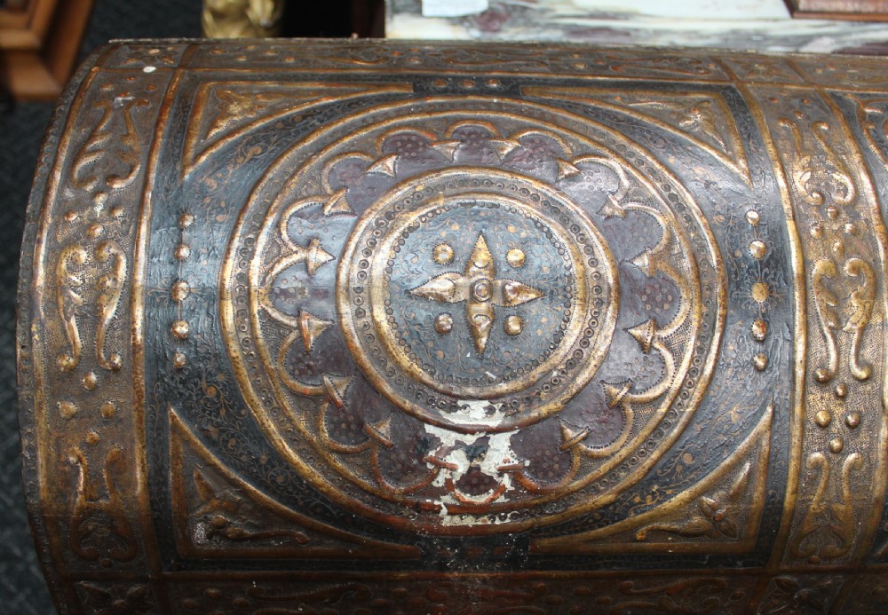 Large box on stand View XIII