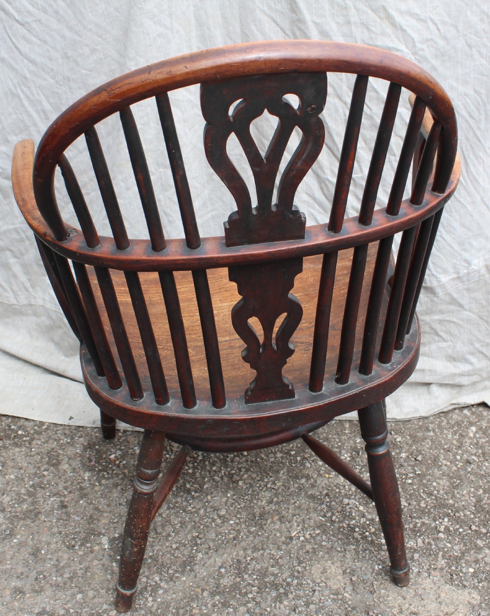 Pair country chairs View IV