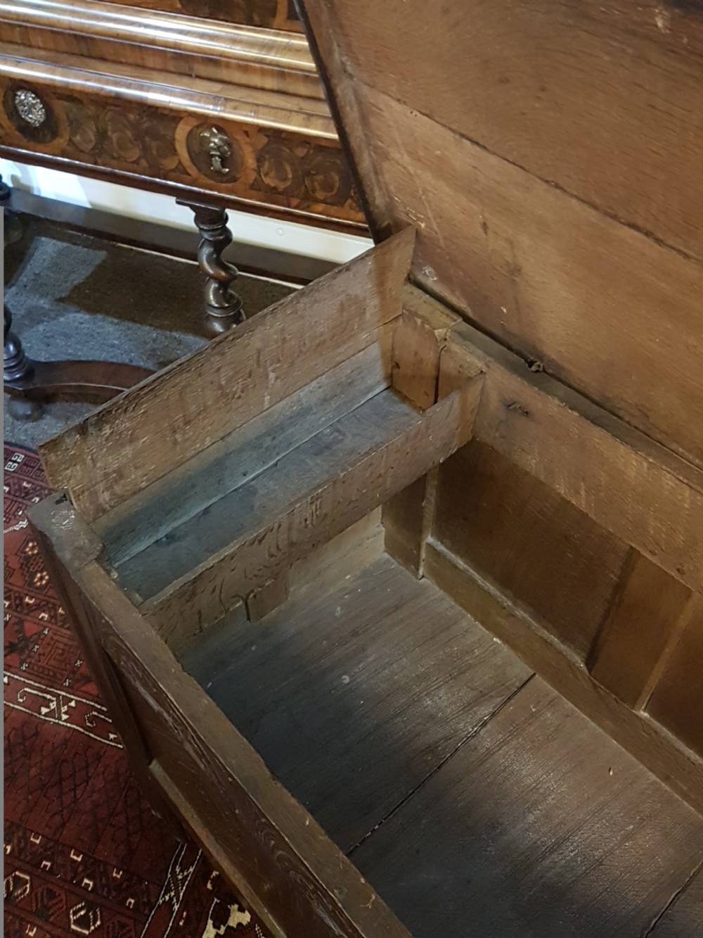 FINE EARLY 18th CENTURY CARVED OAK COFFER View VI