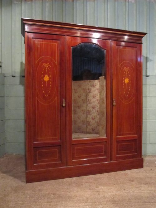 Antique Edwardian Mahogany Triple Wardrobe C1900 W7047/27.8
