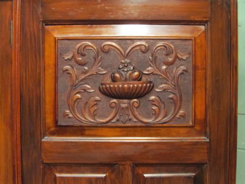 fig 2. Antique Edwardian Mahogany Triple Wardrobe C1900
