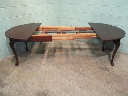 fig 2. Antique Victorian Mahogany Extending Dining Table Seats 10-12 C1880