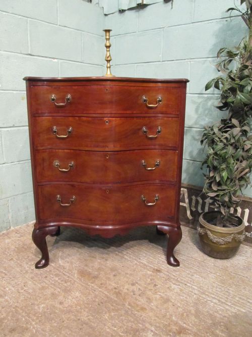 Antique Edwardian Mahogany Small Serpentine Shaped Chest of Drawers C1900
