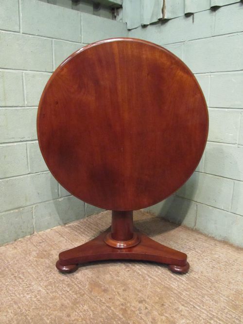 Antique Victorian Mahogany Tilt Top Breakfast Table C1880 Seats 2-4
