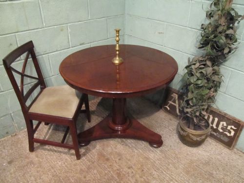 fig 1. Antique Victorian Mahogany Tilt Top Breakfast Table c1880 Seats 2-4