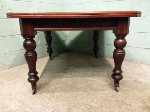 fig 2. ANTIQUE VICTORIAN MAHOGANY WIND OUT EXTENDING DINING TABLE C1880 seats 8