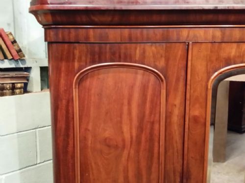 fig 1. ANTIQUE VICTORIAN MAHOGANY TRIPLE WARDROBE COMPACTUM C1880