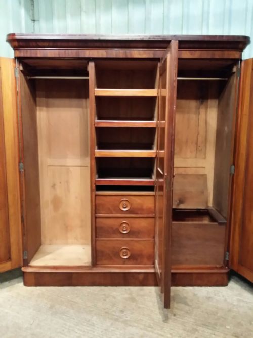 fig 2. ANTIQUE VICTORIAN MAHOGANY TRIPLE WARDROBE COMPACTUM C1880