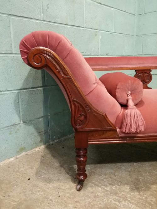 fig 1. ANTIQUE VICTORIAN WALNUT DOUBLE END CHAISE LONGUE C1890
