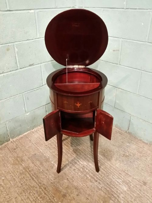 fig 2. ANTIQUE EDWARDIAN INLAID MAHOGANY COCKTAIL DRINKS CABINET C1900