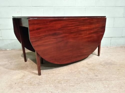 fig 2. ANTIQUE REGENCY MAHOGANY LARGE DROP LEAF DINING TABLE C1820 seats 8 -10