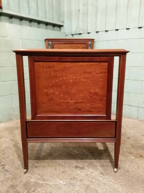 fig 2. ANTIQUE PAIR EDWARDIAN MAHOGANY SINGLE BEDS C1900