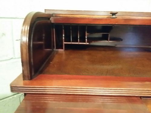 fig 2. ANTIQUE LATE VICTORIAN MAHOGANY ROLL TOP DESK C1890