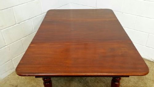 fig 1. ANTIQUE REGENCY SMALL MAHOGANY EXTENDING DINING TABLE C1820