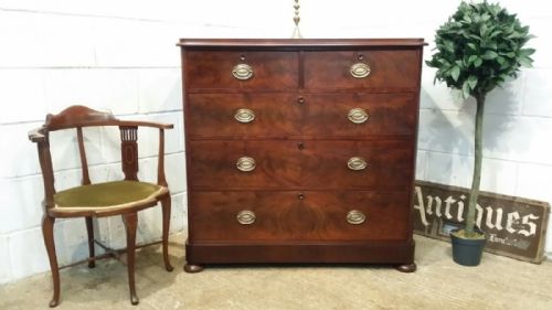 Antique Victorian Flamed Mahogany Chest of Drawers C1880