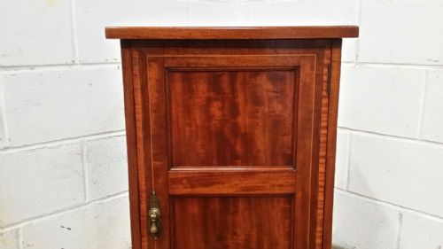 fig 2. ANTIQUE EDWARDIAN INLAID MAHOGANY BEDSIDE CABINET C1900