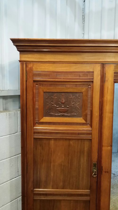 fig 2. ANTIQUE LATE VICTORIAN WALNUT TRIPLE WARDROBE COMPACTUM C1890