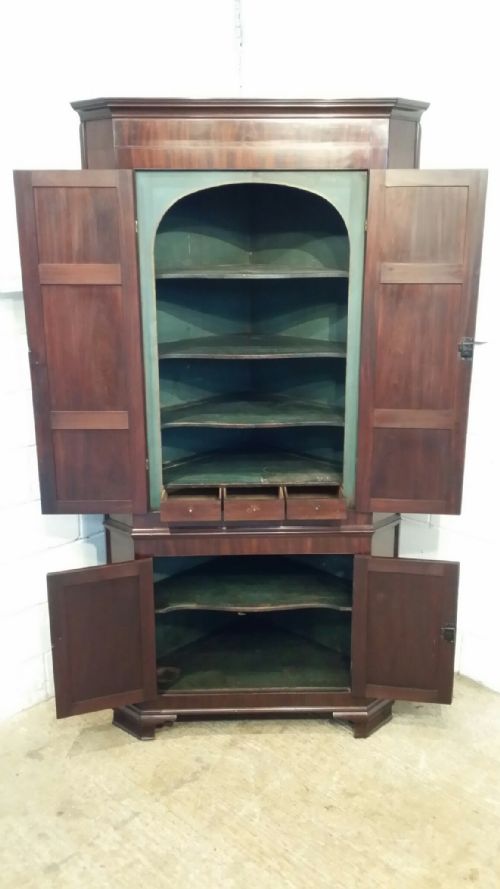 fig 2. ANTIQUE GEORGIAN MAHOGANY FULL HEIGHT CORNER CUPBOARD C1780