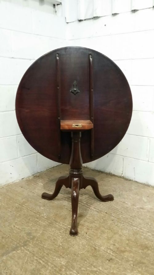 fig 1. ANTIQUE PERIOD GEORGIAN MAHOGANY TILT TOP SUPPER TABLE C1780