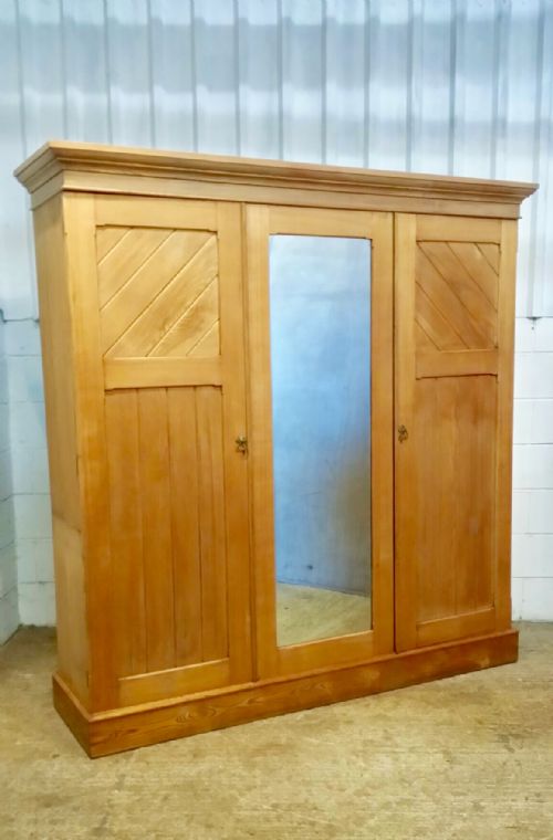 fig 1. ANTIQUE ARTS & CRAFTS ASH TRIPLE WARDROBE C1890
