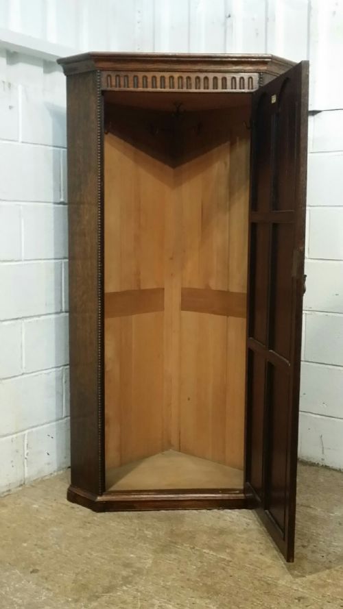 fig 2. ANTIQUE SMALL OAK CORNER HALL WARDROBE BY DENBY & SPINKS C1920