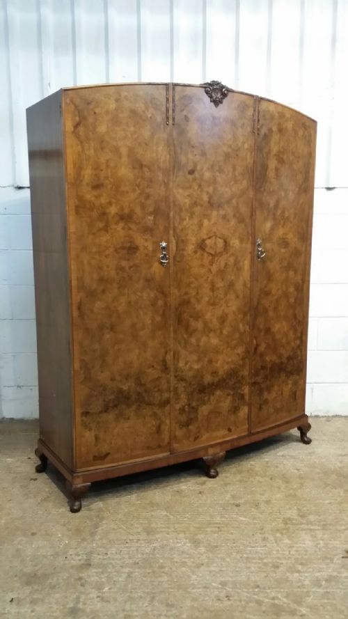 fig 2. ANTIQUE QUEEN ANNE BURR WALNUT SMALL TRIPLE WARDROBE C1920