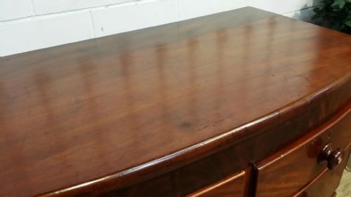 fig 1. ANTIQUE VICTORIAN MAHOGANY BOW FRONT CHEST OF DRAWERS C1880