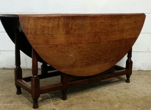 fig 1. ANTIQUE PERIOD JOINED OAK PLANK TOP GATE LEG DINING TABLE C1780