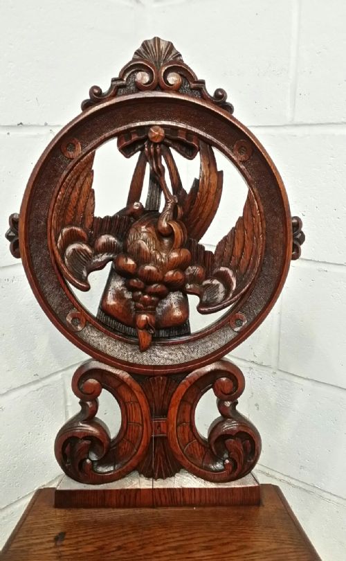 fig 2. ANTIQUE 19TH CENTURY BLACK FOREST OAK HALL CHAIR WITH HANGING PHEASANT C1880
