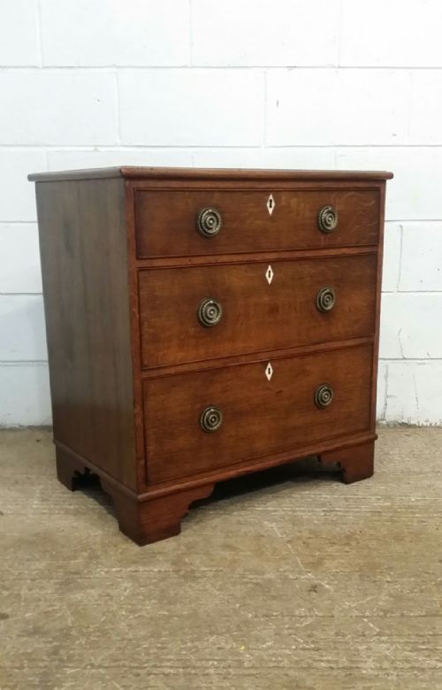 fig 1. ANTIQUE PERIOD GEORGIAN OAK CHEST OF DRAWERS C1780