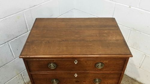 fig 2. ANTIQUE PERIOD GEORGIAN OAK CHEST OF DRAWERS C1780