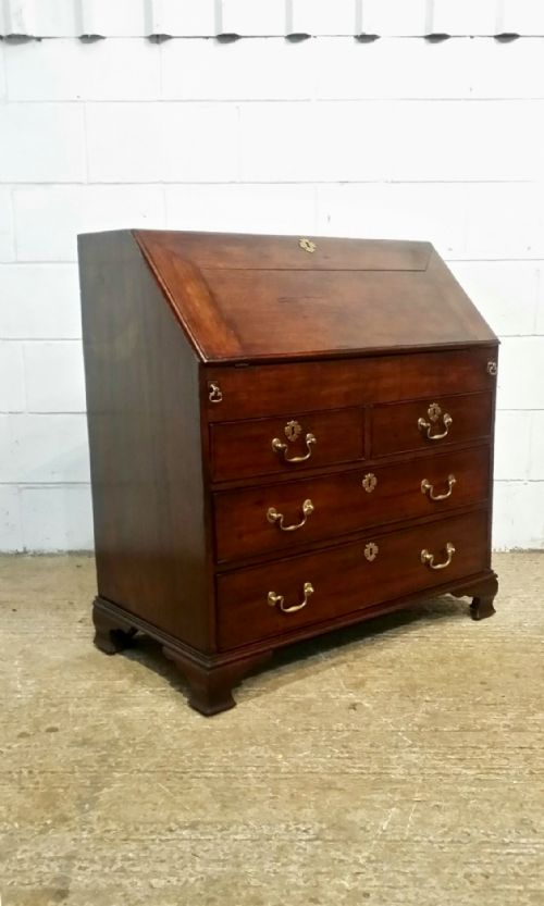 fig 1. ANTIQUE PERIOD GEORIAN MAHOGANY & OAK COUNTRY BUREAU WITH SECRET DRAWERS C1780