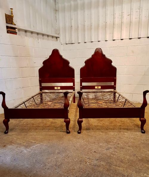 Antique Pair Mahogany Queen Anne Style Single Beds by Staples C1920