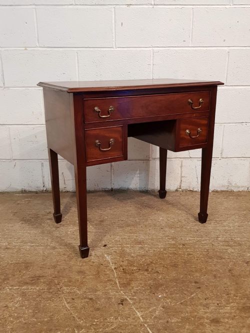 fig 1. ANTIQUE LATE VICTORIAN SMALL MAHOGANY LOWBOY C1890