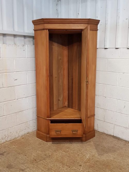 fig 2. ANTIQUE VICTORIAN SATINWOOD CORNER WARDROBE C1880