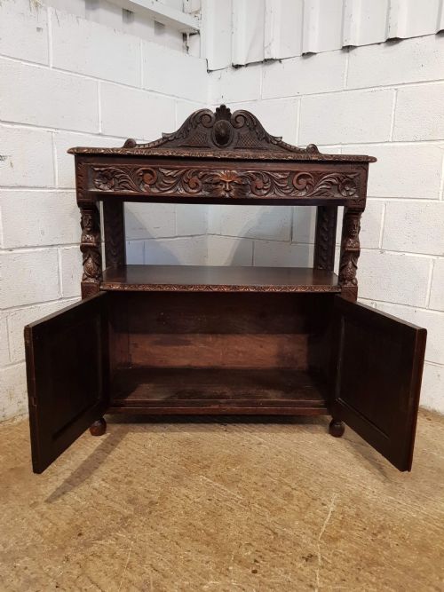 fig 2. ANTIQUE VICTORIAN SMALL GREEN MAN CARVED GOTHIC OAK BUFFET SIDEBOARD C1870