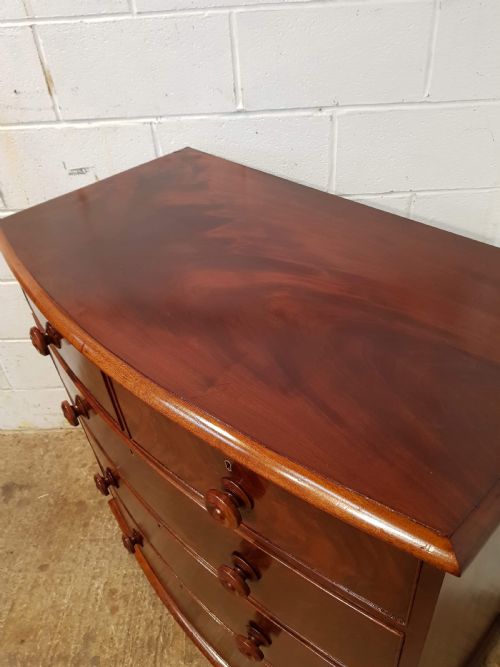 fig 2. ANTIQUE VICTORIAN MAHOGANY BOW FRONT CHEST OF DRAWERS C1880