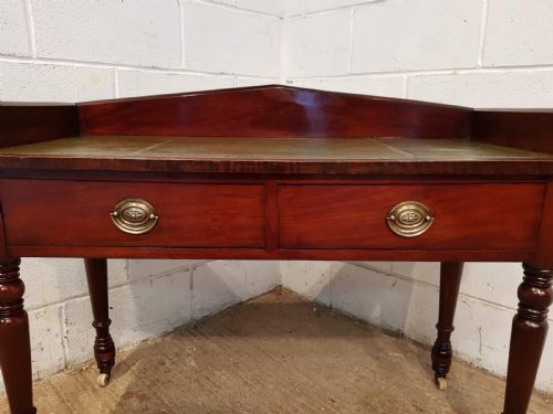 fig 2. ANTIQUE VICTORIAN MAHOGANY WRITING DESK C1880