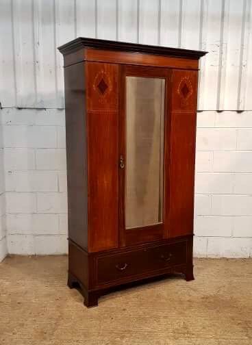 fig 2. ANTIQUE ART NOUVEAU MAHOGANY SINGLE WARDROBE C1900