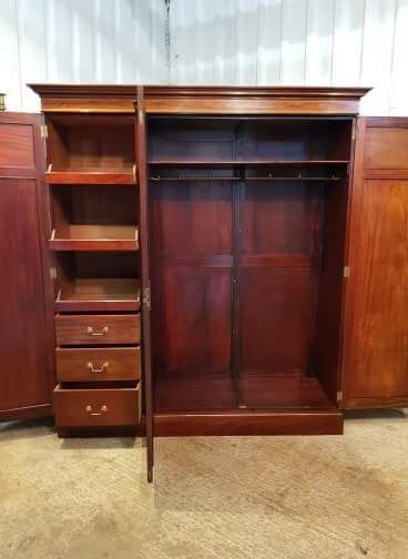 fig 1. ANTIQUE EDWARDIAN MAHOGANY TRIPLE WARDROBE C1900