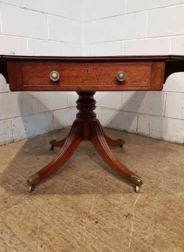 fig 2. ANTIQUE REGENCY MAHOGANY DROP LEAF DINING TABLE C1820