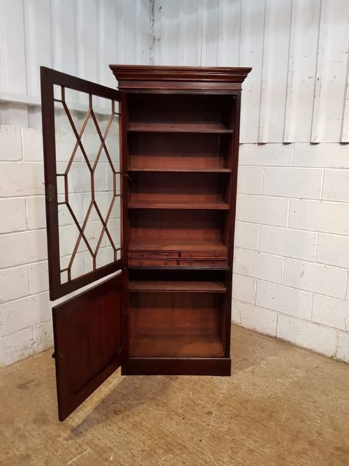 fig 1. ANTIQUE PAIR GEORGIAN PERIOD MAHOGANY ASTRAGAL GLAZED LIBRARY BOOKCASES C1780