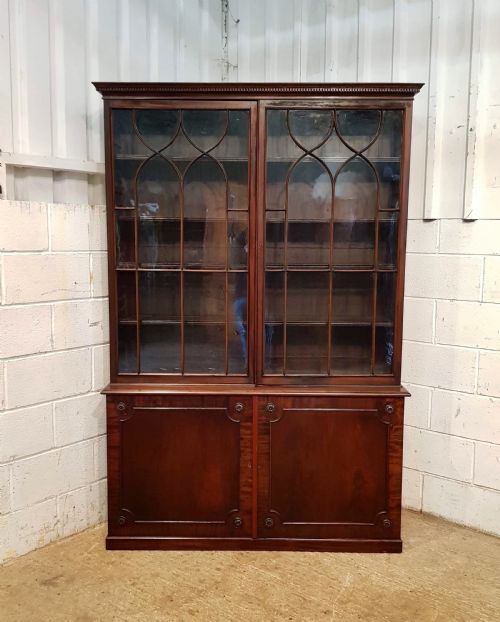 fig 2. ANTIQUE REGENCY MAHOGANY ASTRAGAL GLAZED LIBRARY BOOKCASE C1820