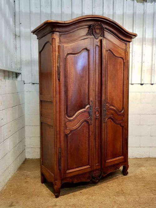 fig 1. ANTIQUE 18TH CENTURY FRENCH CHESTNUT ARMOIRE C1780