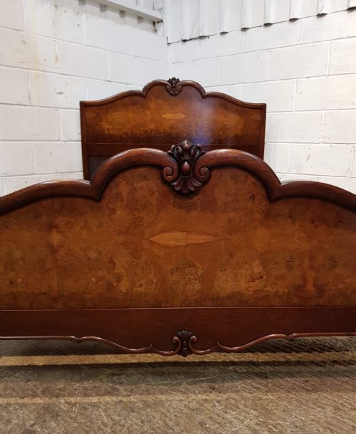 fig 2. ANTIQUE BURR WALNUT QUEEN ANNE SERPENTINE SHAPED DOUBLE BED C1920
